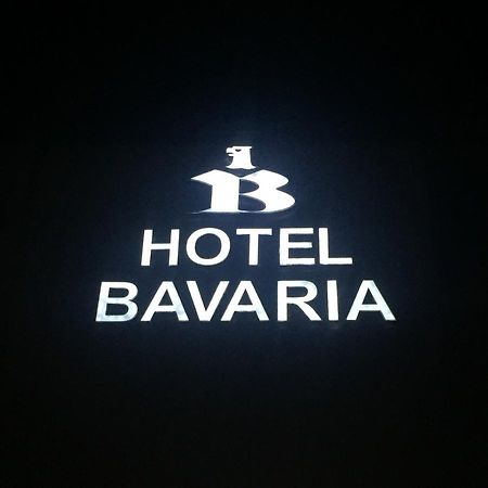 Hotel Bavaria Pristina Extérieur photo